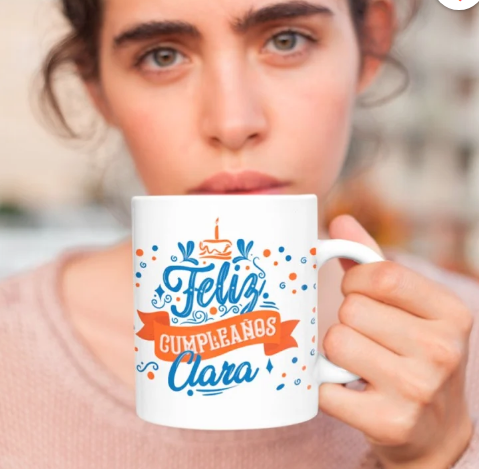 Taza personalizada con nombre Feliz Cumpleaños